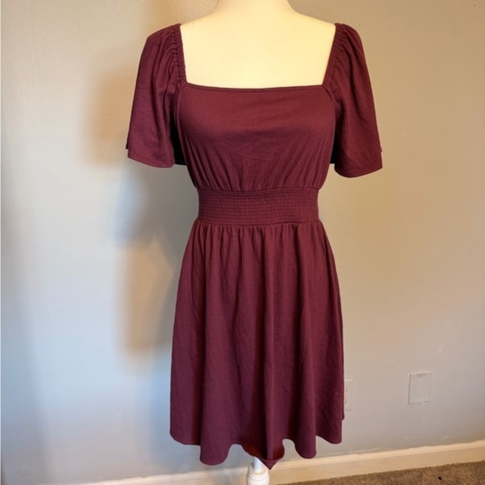 Old Navy Women's Midi Dress in Rich Burgundy